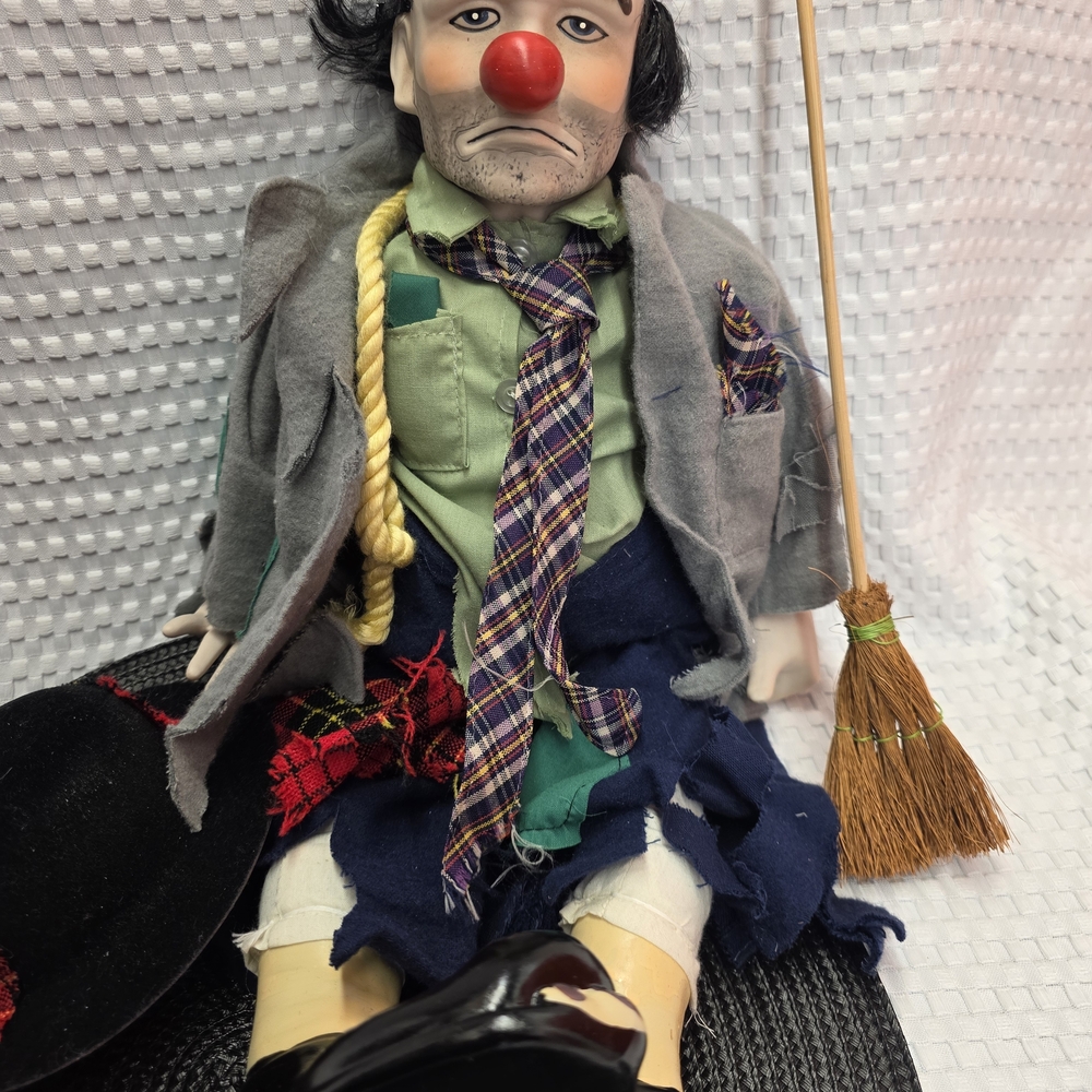 1986 Vintage Dynasty Doll Collection - Clyde The Hobo Clown - Picture 16 of 16